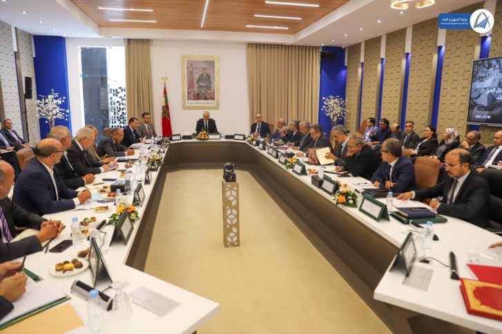 هذا ما صرح به وزير التجهيز والماء حول برامج نقل المياه عبر الطريق السيار المائي بين حوضي سبو وأبي رقراق هذا ما صرح به وزير التجهيز والماء حول برامج نقل المياه عبر الطريق السيار المائي بين حوضي سبو وأبي رقراق