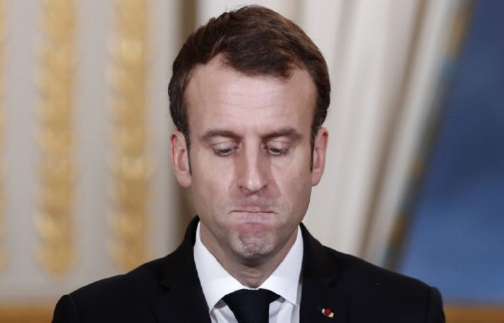 بريطانيا تُلَقِّنُ فرنسا درساً لن تنساه.. منحوتة فنية ضخمة في "بيرمنغهام" احتفالاً وتكريماً للمحجبات بريطانيا تُلَقِّنُ فرنسا درساً لن تنساه.. منحوتة فنية ضخمة في "بيرمنغهام" احتفالاً وتكريماً للمحجبات