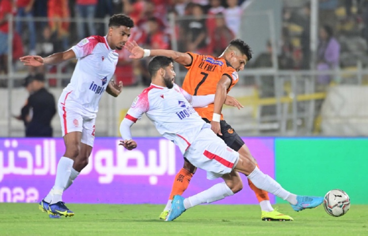 قمة نارية بين الوداد المحروم من جماهيره ونهضة بركان المتصدر قمة نارية بين الوداد المحروم من جماهيره ونهضة بركان المتصدر