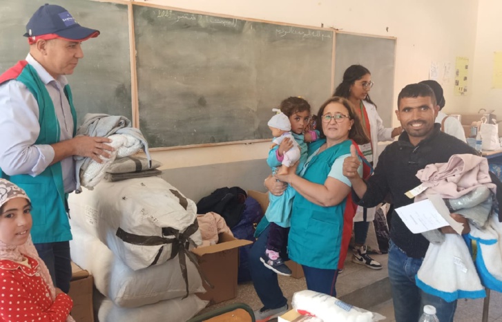 أطباء وصيادلة مغاربة في مبادرة إنسانية لمساعدة ضحايا زلزال الحوز أطباء وصيادلة مغاربة في مبادرة إنسانية لمساعدة ضحايا زلزال الحوز