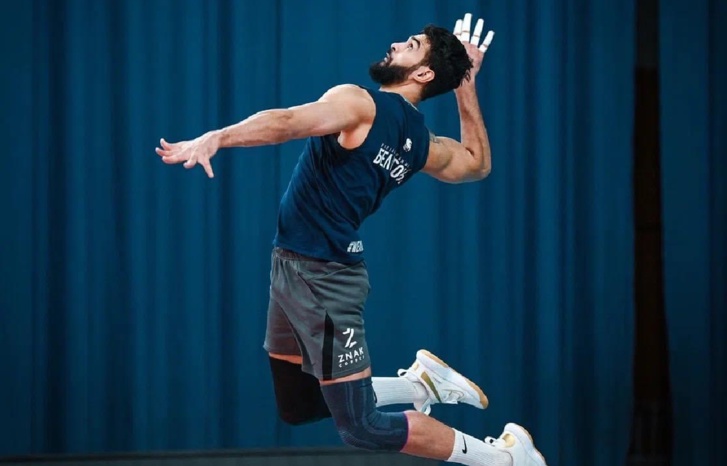 عقوبات صارمة في حق لاعبي الكرة الطائرة بعد انسحابهم من كأس إفريقيا عقوبات صارمة في حق لاعبي الكرة الطائرة بعد انسحابهم من كأس إفريقيا