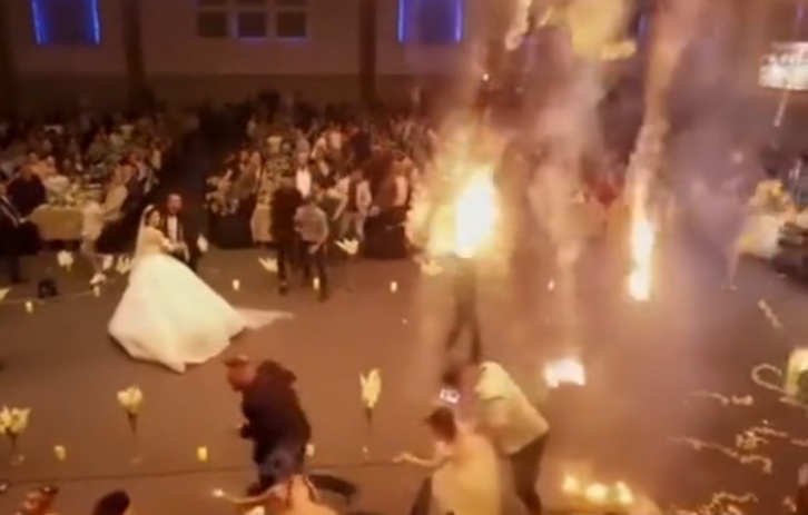 حريق مهول يحول زفافا إلى مأتم جماعي بالعراق حريق مهول يحول زفافا إلى مأتم جماعي بالعراق