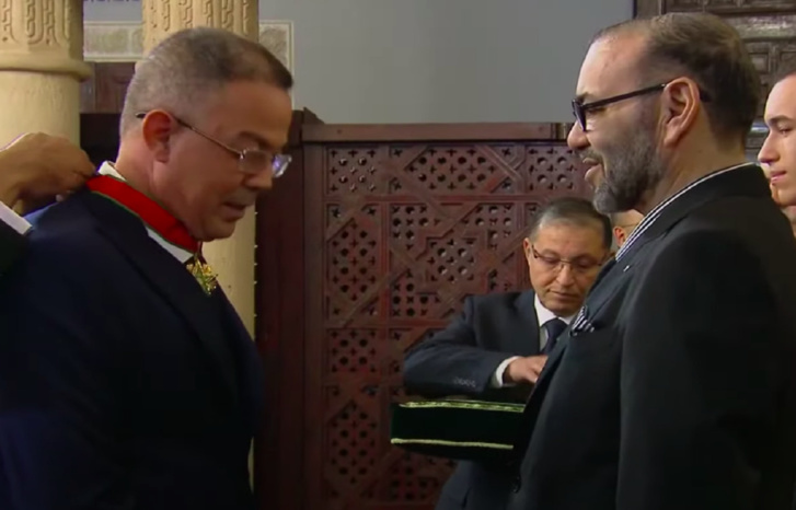 عاجل: جلالة الملك يُعَيِّن "فوزي لقجع" رئيسا لـ"لجنة كأس العالم 2030" عاجل: جلالة الملك يُعَيِّن "فوزي لقجع" رئيسا لـ"لجنة كأس العالم 2030"