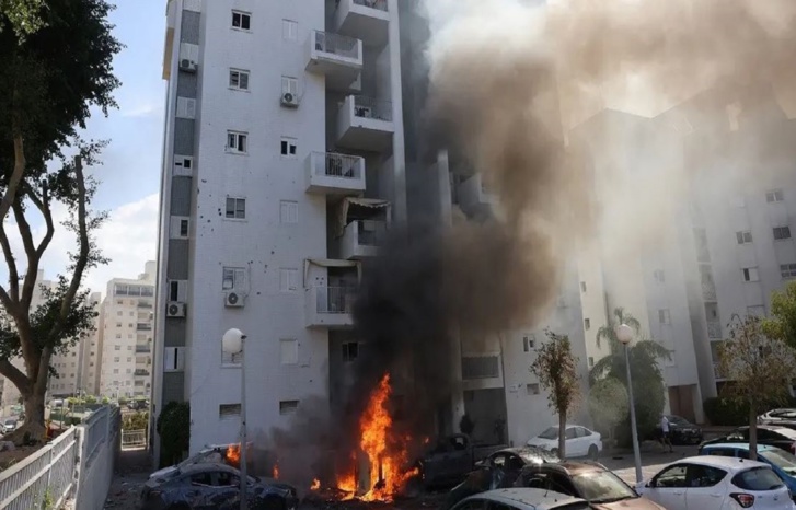 بعد اجتياح "طوفان الأقصى" إسرائيل.. مئات القتلى والجرحى والأسرى وهروب مئات المستوطنين وتفعيل عملية السيف الحديدي بعد اجتياح "طوفان الأقصى" إسرائيل.. مئات القتلى والجرحى والأسرى وهروب مئات المستوطنين وتفعيل عملية السيف الحديدي