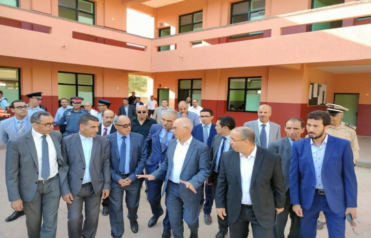 بالصور.. بعد الحوز "بنموسى" يزور أزيلال ويتفقد المؤسسات التعليمية المتصررة من الزلزال بالصور.. بعد الحوز "بنموسى" يزور أزيلال ويتفقد المؤسسات التعليمية المتصررة من الزلزال
