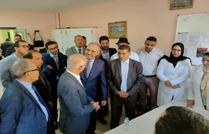 بالصور.. بعد الحوز "بنموسى" يزور أزيلال ويتفقد المؤسسات التعليمية المتصررة من الزلزال بالصور.. بعد الحوز "بنموسى" يزور أزيلال ويتفقد المؤسسات التعليمية المتصررة من الزلزال