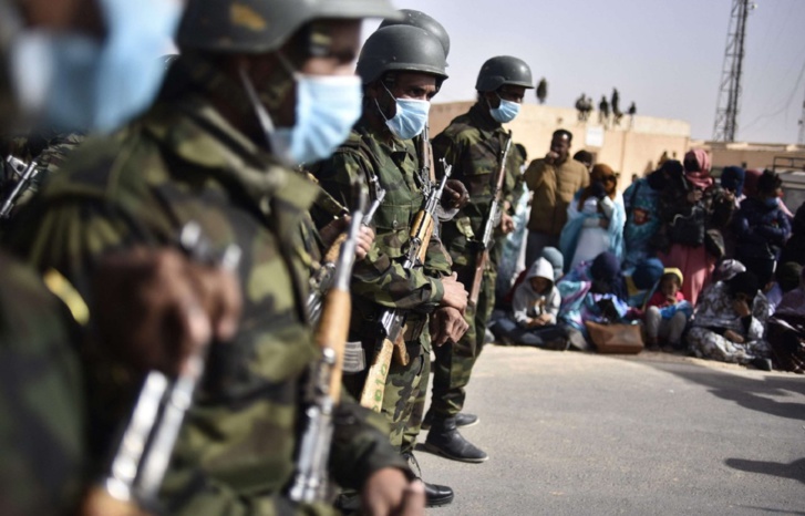 كتاب أبيض حول الصحراء المغربية بحقائق ساطعة وبراهين دامغة كتاب أبيض حول الصحراء المغربية بحقائق ساطعة وبراهين دامغة