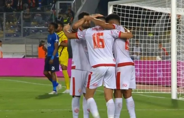 الوداد يضرب موعدا ناريا مع الترجي التونسي في نصف نهائي الدوري الإفريقي الوداد يضرب موعدا ناريا مع الترجي التونسي في نصف نهائي الدوري الإفريقي