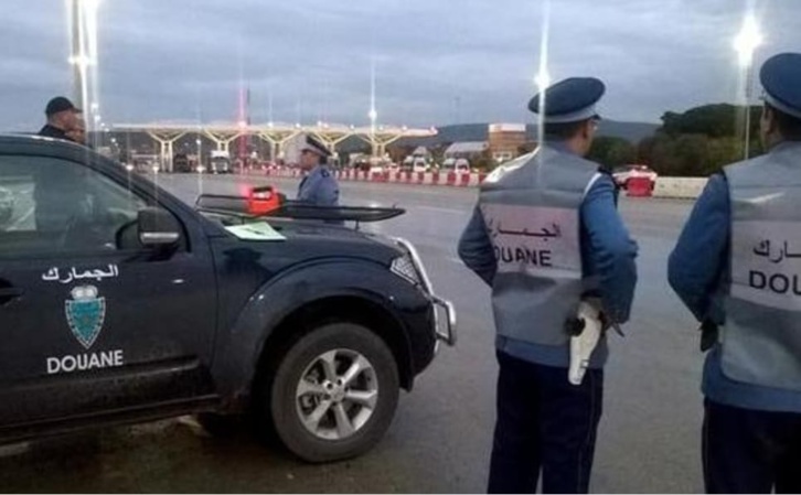 أمن طنجة يحبط عملية تهريب للمخدرات أمن طنجة يحبط عملية تهريب للمخدرات