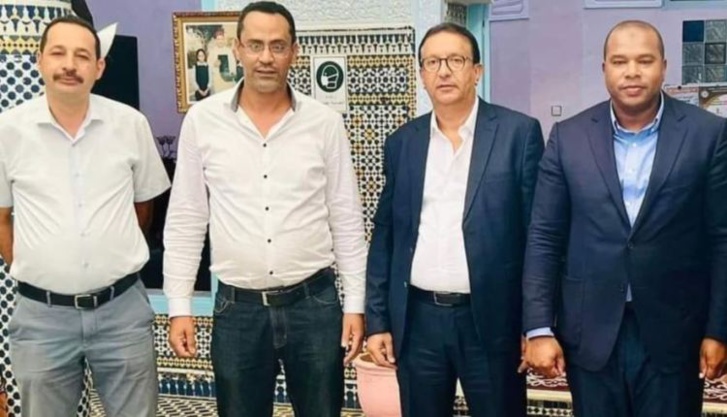 بعد الاعتصام الناجح.. أخنوش يعين وزيرا للجلوس مع نقابات التعليم الأربع بعد الاعتصام الناجح.. أخنوش يعين وزيرا للجلوس مع نقابات التعليم الأربع