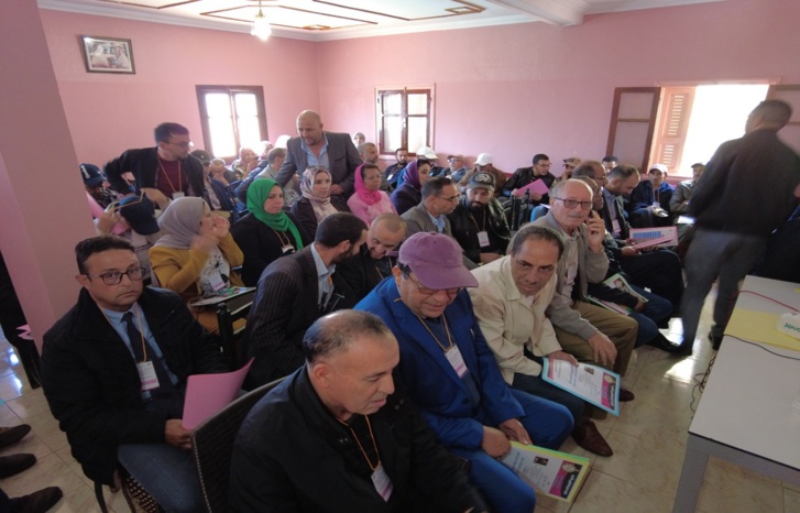 تجديد الثقة في الكاتب الجهوي للجامعة الوطنية للتجهيز والنقل والماء واللوجستيك جهة بني ملال خنيفرة تجديد الثقة في الكاتب الجهوي للجامعة الوطنية للتجهيز والنقل والماء واللوجستيك جهة بني ملال خنيفرة