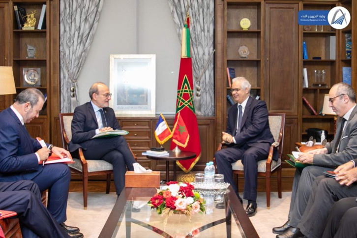 نزار بركة يستقبل وفدا دبلوماسيا فرنسيا بمقر وزارة التجهيز والماء نزار بركة يستقبل وفدا دبلوماسيا فرنسيا بمقر وزارة التجهيز والماء