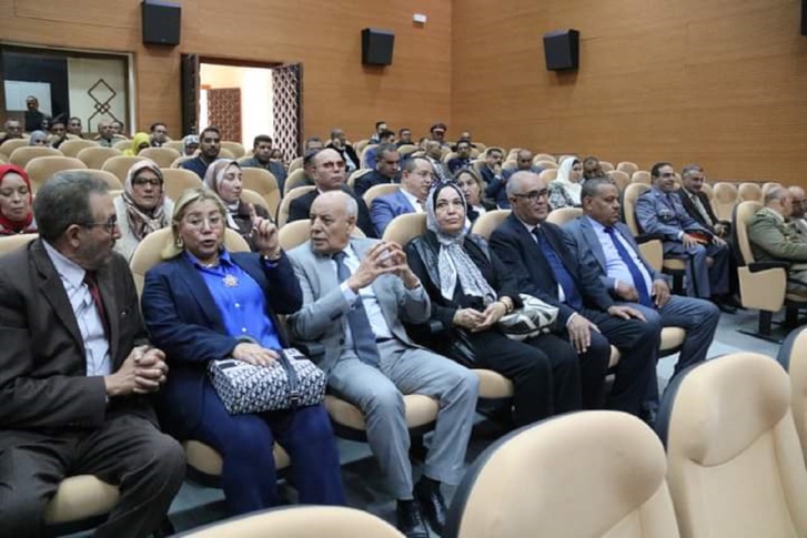 تدشين ووضع الحجر الأساس بمدن وقرى إقليم تاوريرت لعدة مشاريع تنموية واجتماعية تدشين ووضع الحجر الأساس بمدن وقرى إقليم تاوريرت لعدة مشاريع تنموية واجتماعية