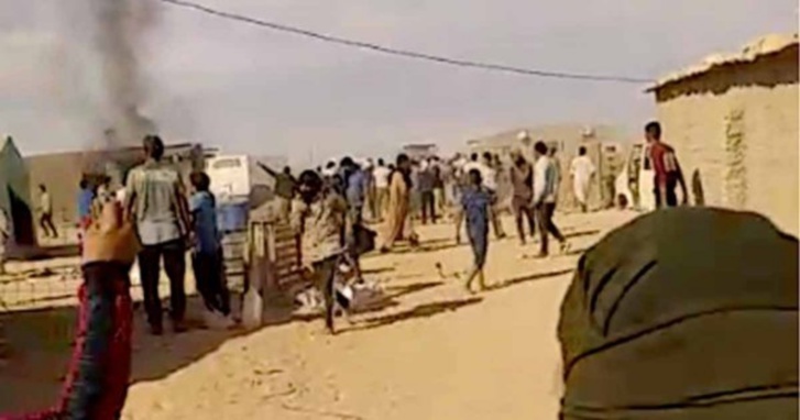 الدرك الحربي الجزائري يتدخل بعنف في مخيمات تندوف..  الدرك الحربي الجزائري يتدخل بعنف في مخيمات تندوف.. 