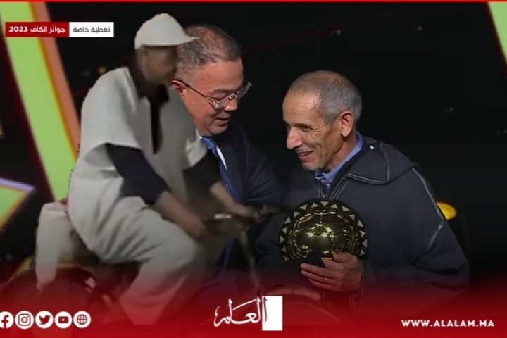 كاف: محمد عقيل رجل التضامن وبطل الإنسانية بامتياز كاف: محمد عقيل رجل التضامن وبطل الإنسانية بامتياز