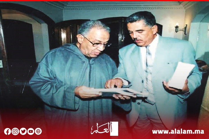 بورتريه: المجاهد سيدي عبد الحفيظ القادري قائد وزعيم وملهم ونموذج في التضحية والبذل ونكران الذات بورتريه: المجاهد سيدي عبد الحفيظ القادري قائد وزعيم وملهم ونموذج في التضحية والبذل ونكران الذات