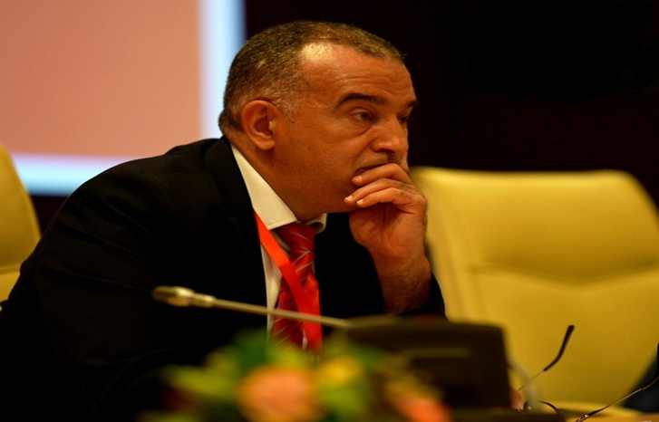 أخرجوا المدرسة العمومية من غرفة الإنعاش قبل أن يموت الأمل... بقلم // يونس التايب أخرجوا المدرسة العمومية من غرفة الإنعاش قبل أن يموت الأمل... بقلم // يونس التايب