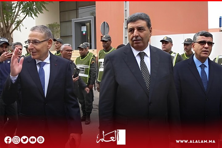 السلطات الأمنية ببني ملال تحكم قبضتها ليلة الإحتفال برأس السنة الميلادية الجديدة السلطات الأمنية ببني ملال تحكم قبضتها ليلة الإحتفال برأس السنة الميلادية الجديدة
