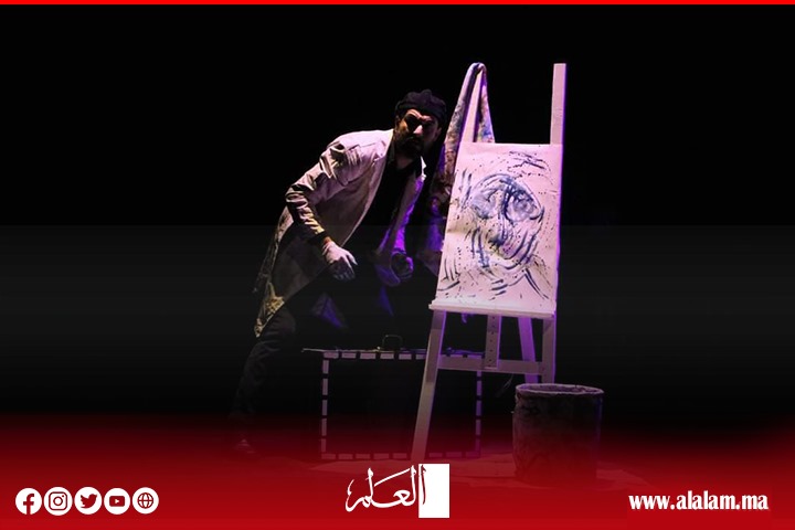 فرقة "هيبارت للمسرح" تقدم مسرحيتها الجديدة "ça tourne" فرقة "هيبارت للمسرح" تقدم مسرحيتها الجديدة "ça tourne"