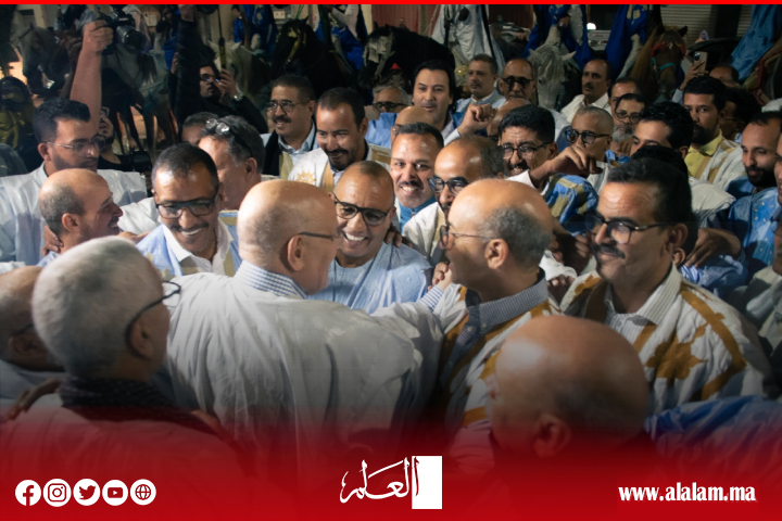 "ولد الرشيد" ينظم حفل استقبال على شرف أعيان ووجهاء مدينة الداخلة "ولد الرشيد" ينظم حفل استقبال على شرف أعيان ووجهاء مدينة الداخلة