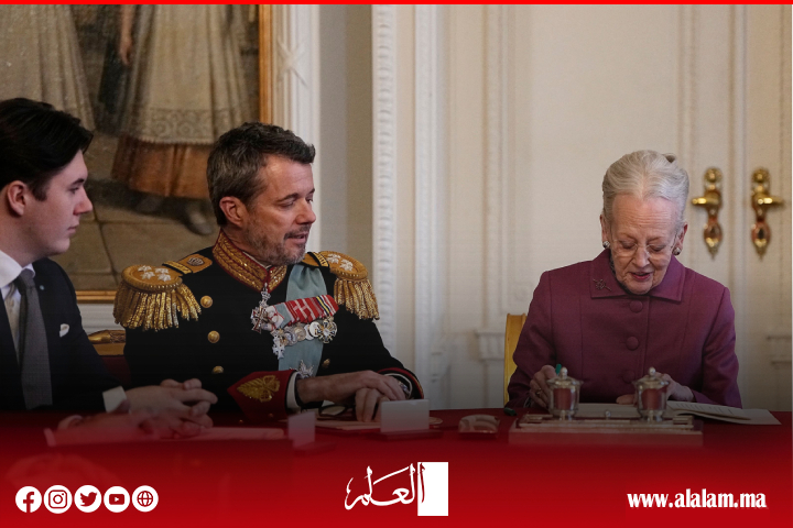 تنازل تاريخي عن العرش.. فريدريك العاشر ملكاً للدنمارك بعد تنحي والدته تنازل تاريخي عن العرش.. فريدريك العاشر ملكاً للدنمارك بعد تنحي والدته