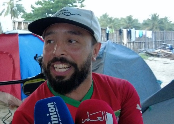 جاؤوا من المغرب عبر دراجاتهم الهوائية وقطعوا آلاف الكيلومترات بين الأدغال الإفريقية.. جاؤوا من المغرب عبر دراجاتهم الهوائية وقطعوا آلاف الكيلومترات بين الأدغال الإفريقية..