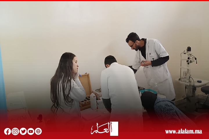 خدمات صحية تستهدف حوالي 14000 شخص بـ 20 جماعة بإقليم أزيلال خلال شهر واحد خدمات صحية تستهدف حوالي 14000 شخص بـ 20 جماعة بإقليم أزيلال خلال شهر واحد