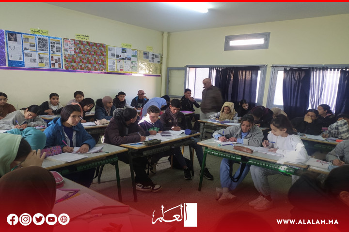 أزيد من 113 ألف تلميذ استفادوا من عملية الدعم التربوي بمختلف الأسلاك التعليمية أزيد من 113 ألف تلميذ استفادوا من عملية الدعم التربوي بمختلف الأسلاك التعليمية