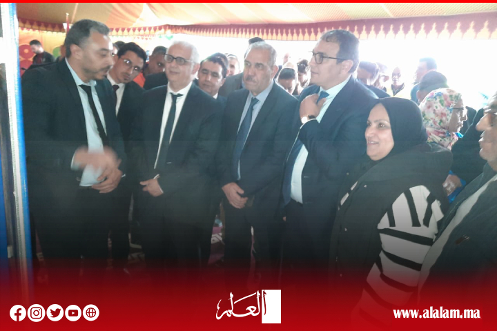 وزير التجهيز والماء يترأس المجلس الإداري لوكالة حوض أم الربيع بأزيلال ويزور سد واد الأخضر ويعطي انطلاقة الطريق الوطنية 25 أفورار بين الويدان وزير التجهيز والماء يترأس المجلس الإداري لوكالة حوض أم الربيع بأزيلال ويزور سد واد الأخضر ويعطي انطلاقة الطريق الوطنية 25 أفورار بين الويدان