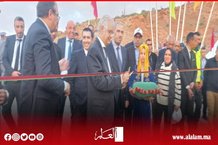 وزير التجهيز والماء يترأس المجلس الإداري لوكالة حوض أم الربيع بأزيلال ويزور سد واد الأخضر ويعطي انطلاقة الطريق الوطنية 25 أفورار بين الويدان وزير التجهيز والماء يترأس المجلس الإداري لوكالة حوض أم الربيع بأزيلال ويزور سد واد الأخضر ويعطي انطلاقة الطريق الوطنية 25 أفورار بين الويدان