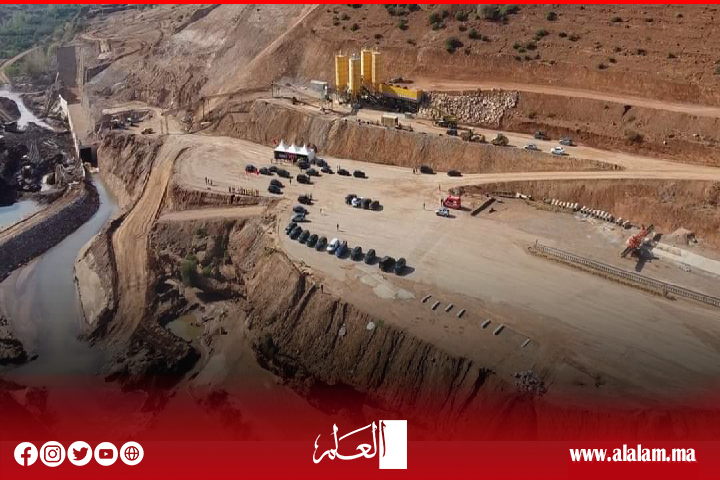 وزير التجهيز والماء يترأس المجلس الإداري لوكالة حوض أم الربيع بأزيلال ويزور سد واد الأخضر ويعطي انطلاقة الطريق الوطنية 25 أفورار بين الويدان وزير التجهيز والماء يترأس المجلس الإداري لوكالة حوض أم الربيع بأزيلال ويزور سد واد الأخضر ويعطي انطلاقة الطريق الوطنية 25 أفورار بين الويدان