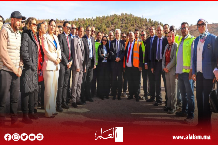 وزير التجهيز والماء يترأس المجلس الإداري لوكالة حوض أم الربيع بأزيلال ويزور سد واد الأخضر ويعطي انطلاقة الطريق الوطنية 25 أفورار بين الويدان وزير التجهيز والماء يترأس المجلس الإداري لوكالة حوض أم الربيع بأزيلال ويزور سد واد الأخضر ويعطي انطلاقة الطريق الوطنية 25 أفورار بين الويدان