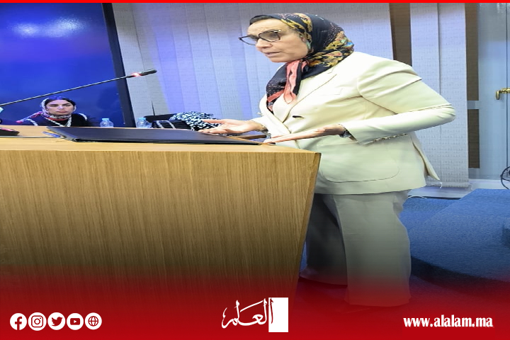 خديجة الزومي: منظمة المرأة غنية بالكفاءات النسائية القادرة على تحمل المسؤوليات داخل الحزب أو البرلمان أو المجالس المنتخبة.. خديجة الزومي: منظمة المرأة غنية بالكفاءات النسائية القادرة على تحمل المسؤوليات داخل الحزب أو البرلمان أو المجالس المنتخبة..