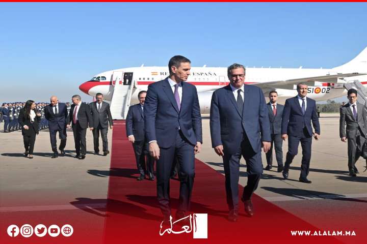 بعد تجديده التأكيد على موقف بلاده بشأن الصحراء المغربية.. رئيس الحكومة الإسبانية يختتم زيارته للمملكة بعد تجديده التأكيد على موقف بلاده بشأن الصحراء المغربية.. رئيس الحكومة الإسبانية يختتم زيارته للمملكة