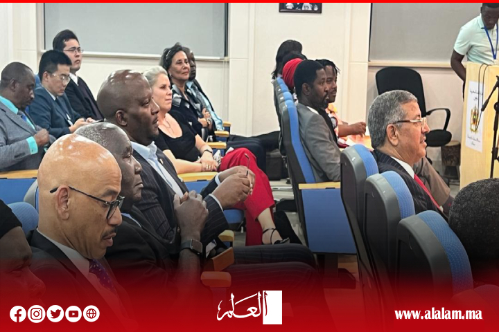 حصري.. سفارة المملكة المغربية بملاوي تحتضن حفل تقديم كتاب "مختطف" Taken حصري.. سفارة المملكة المغربية بملاوي تحتضن حفل تقديم كتاب "مختطف" Taken