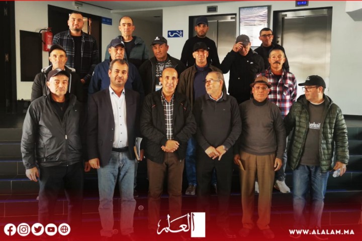 الحسيمة: تجديد المكاتب النقابية المنضوية تحت لواء الاتحاد العام للشغالين بالمغرب الحسيمة: تجديد المكاتب النقابية المنضوية تحت لواء الاتحاد العام للشغالين بالمغرب