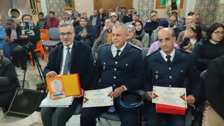 اختتام فعاليات تخليد اليوم الوطني للسلامة الطرقية اختتام فعاليات تخليد اليوم الوطني للسلامة الطرقية