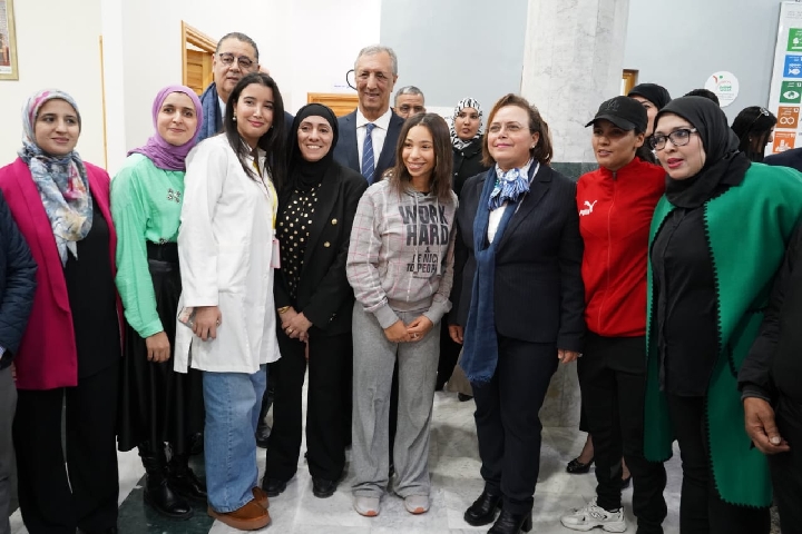 الوزيرة حيار في زيارة تفقدية لتعزيز التواصل الميداني مع ممثلي القطب الاجتماعي الوزيرة حيار في زيارة تفقدية لتعزيز التواصل الميداني مع ممثلي القطب الاجتماعي