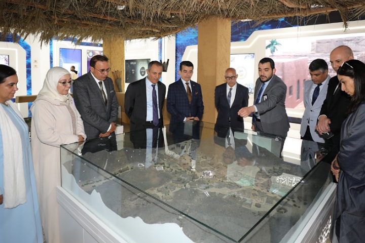 بحث آفاق التعاون بين الإيسيسكو والمجلس الاقتصادي والاجتماعي والبيئي بالمملكة المغربية بحث آفاق التعاون بين الإيسيسكو والمجلس الاقتصادي والاجتماعي والبيئي بالمملكة المغربية