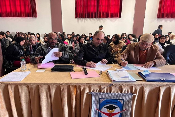 المديرية الإقليمية بالعرائش تؤسس لمهرجان "داخليات المغرب تتحرك إبداعا"   المديرية الإقليمية بالعرائش تؤسس لمهرجان "داخليات المغرب تتحرك إبداعا"