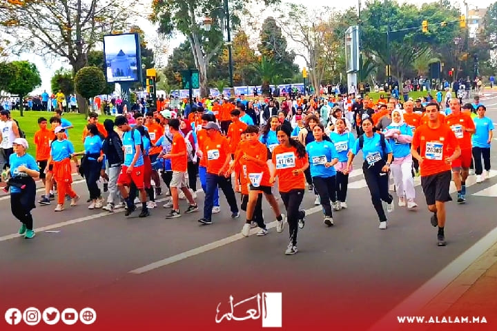 تتويج مغربي وكيني في ماراطون الرباط تتويج مغربي وكيني في ماراطون الرباط