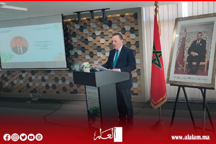 خبراء مغاربة ودوليون يناقشون في الرباط إشكالية انبعاث الكربون من المركبات خبراء مغاربة ودوليون يناقشون في الرباط إشكالية انبعاث الكربون من المركبات
