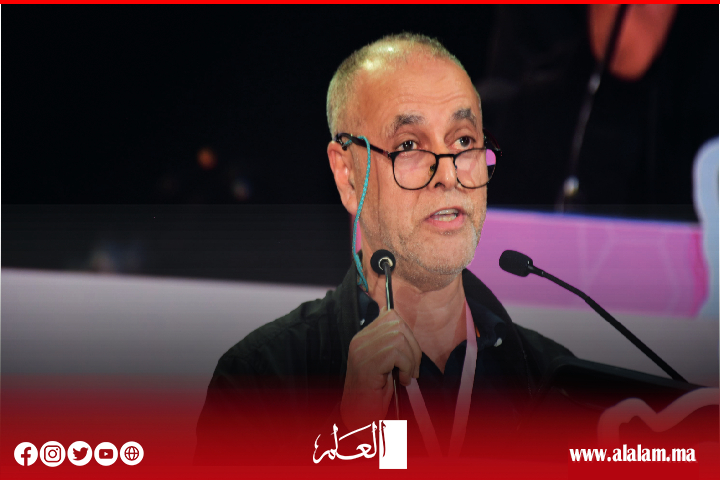 عبد الله البقالي يعرض أقوى مضامين وثيقة لجنة الوحدة الترابية والجهوية المتقدمة والحكامة الترابية والشؤون السياسية عبد الله البقالي يعرض أقوى مضامين وثيقة لجنة الوحدة الترابية والجهوية المتقدمة والحكامة الترابية والشؤون السياسية