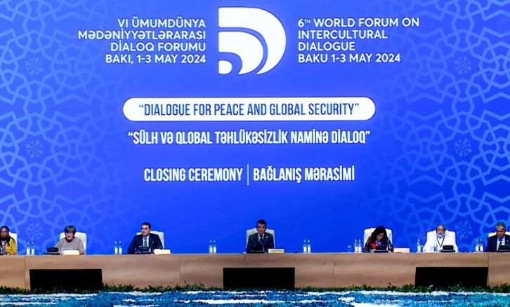 في ختام "المنتدى العالمي للحوار".. المدير العام للإيسيسكو يدعو إلى تعزيز قوة الثقافة الناعمة لترسيخ قيم التعايش والسلام في ختام "المنتدى العالمي للحوار".. المدير العام للإيسيسكو يدعو إلى تعزيز قوة الثقافة الناعمة لترسيخ قيم التعايش والسلام