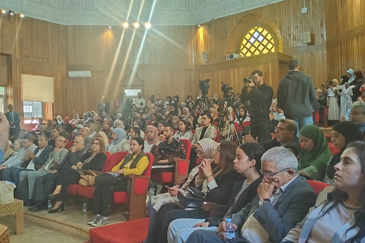 "أعلام في الذاكرة" تحتفي بالأديب أحمد اليبوري في رحاب كلية الآداب بالرباط "أعلام في الذاكرة" تحتفي بالأديب أحمد اليبوري في رحاب كلية الآداب بالرباط