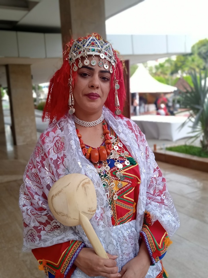 الملتقى الدولي للتربية الجمالية في دورته الثامنة يحلق بقامات علمية بنفس فني وتربوي الملتقى الدولي للتربية الجمالية في دورته الثامنة يحلق بقامات علمية بنفس فني وتربوي