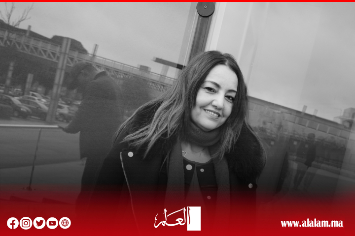 الأديبة والكاتبة "لطيفة لبصير" ضيفة الإيسيسكو تسلط الضوء في روايتها "طيف سبيبة" على طيف التوحد الأديبة والكاتبة "لطيفة لبصير" ضيفة الإيسيسكو تسلط الضوء في روايتها "طيف سبيبة" على طيف التوحد