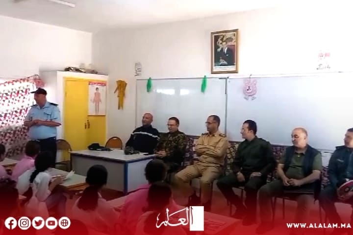 تهديدات الحرائق تدفع بحملات تحسيسية إلى الميدان في إقليم العرائش تهديدات الحرائق تدفع بحملات تحسيسية إلى الميدان في إقليم العرائش
