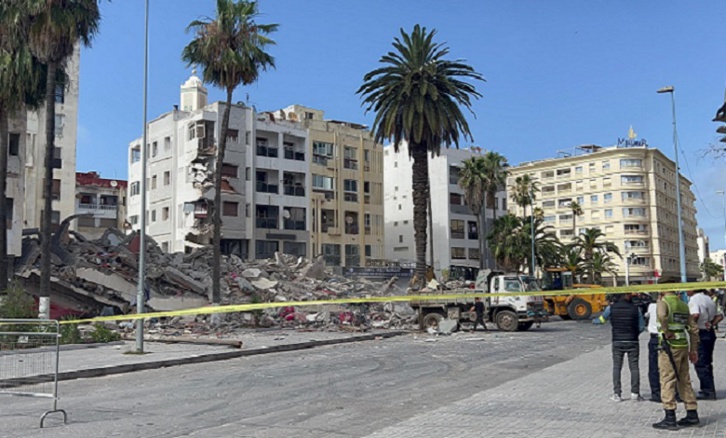 تفاصيل جديدة حول انهيار عمارة بالدار البيضاء.. تفاصيل جديدة حول انهيار عمارة بالدار البيضاء..