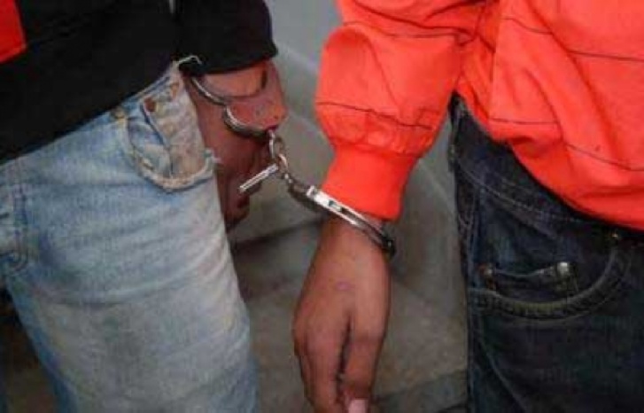 توقيف المتورطين في وفاة ثلاثة أشخاص بسيدي علال التازي توقيف المتورطين في وفاة ثلاثة أشخاص بسيدي علال التازي